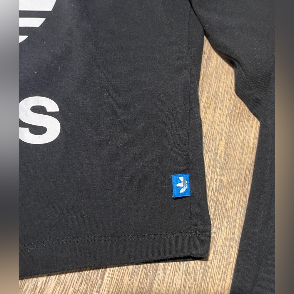 Wmn’s Adidas Black Fitted Crop L/S Tee, Size Small - Picture 7 of 9